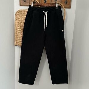 Vuori Black relaxed straight leg sweatpants- 24.5” inseam